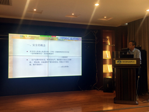 5b20dd16b4b16.jpg 1_副本.jpg