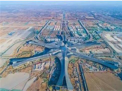 辭舊迎新“豬”事順，助飛北京新機(jī)場(chǎng)